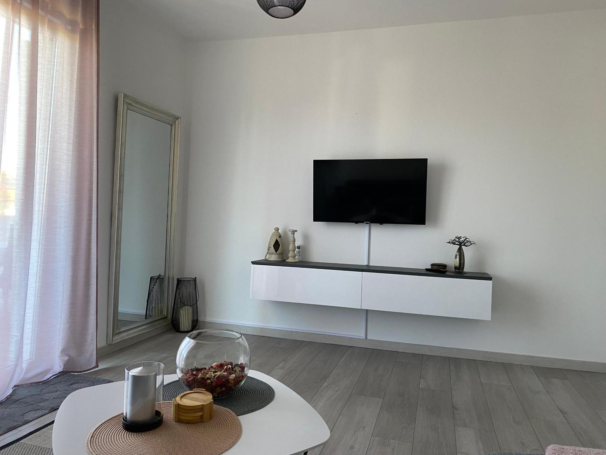 פונאנט Apartment Lucia מראה חיצוני תמונה
